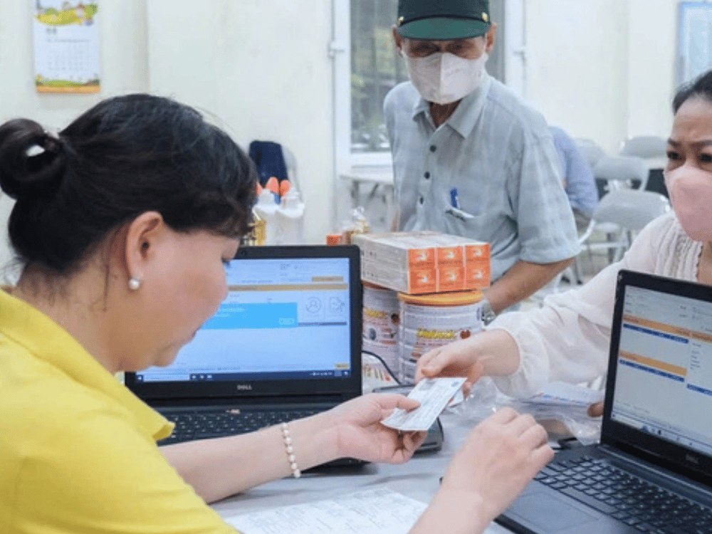 TP.HCM đề xuất tăng hỗ trợ BHXH, BHYT, hướng tới mở rộng bao phủ cho người lao động và sinh viên