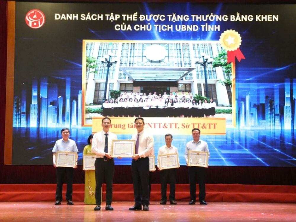 Làm chủ công nghệ hiện đại, tiên phong trong chuyển đổi số