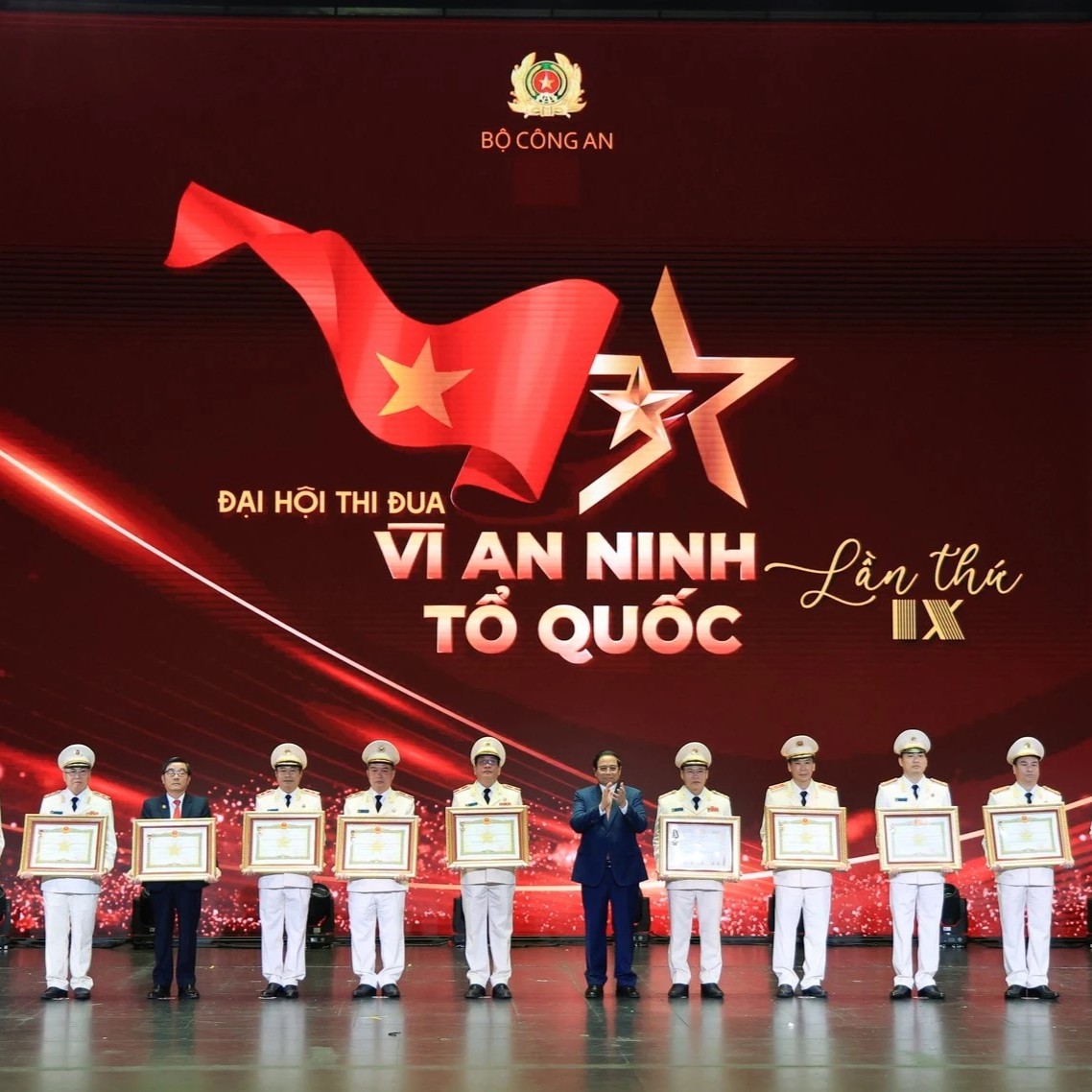 Công An Tỉnh Khánh Hòa Và Một Cá Nhân Được Phong Tặng Danh Hiệu Anh Hùng Lực Lượng Vũ Trang Nhân Dân