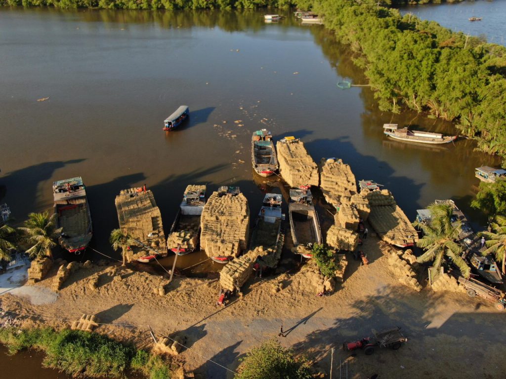 Du lịch sông nước