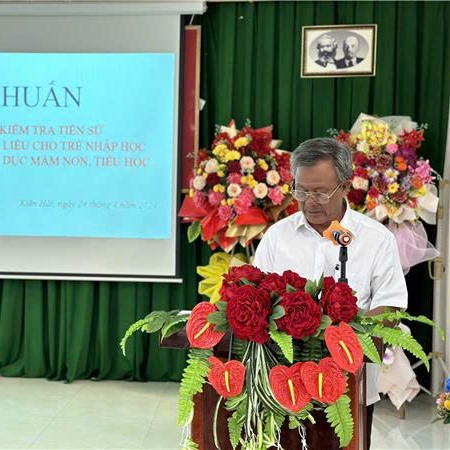 Tập Huấn Triển Khai Kiểm Tra Tiền Sử Và Tiêm Chủng Bù Liều Cho Trẻ Nhập Học Tại Các Cơ Sở Giáo Dục Mầm Non, Tiểu Học Trên Địa Bàn Huyện Kiên Hải Năm 2024