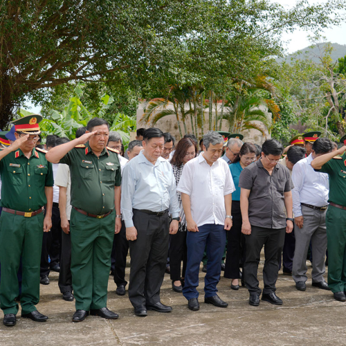 Đồng Chí Trưởng Ban Tuyên Giáo Và Dân Vận Trung Ương Thăm, Làm Việc Tại Đặc Khu Kiên Hải, Tỉnh An Giang
