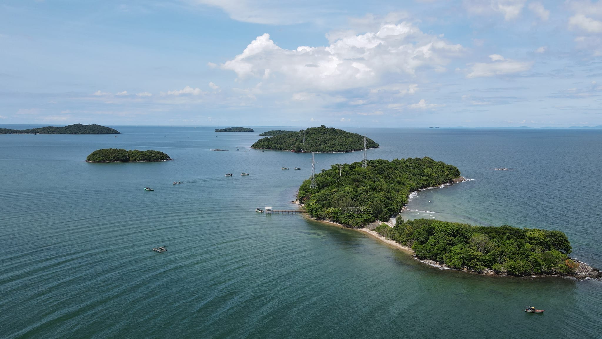 Hệ sinh thái đảo độc đáo – 16 đảo nổi, 2 đảo chìm