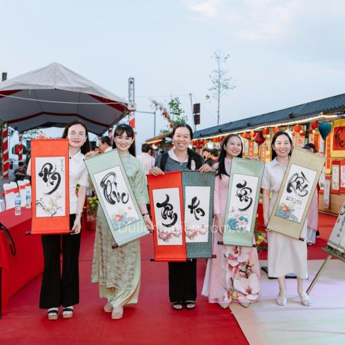 Khai mạc Phố thư pháp Hà Tiên thập cảnh khúc vịnh – Chào mừng 290 năm Tao đàn Chiêu Anh Các