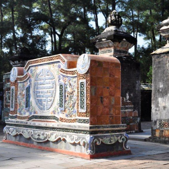 Dự Án Bảo Tồn Khu Lăng Mộ Vua Tự Đức