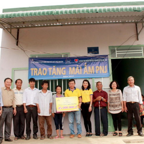 Mái Ấm Pnj: Gieo Yêu Thương Trên Vùng Đất Sử Thi