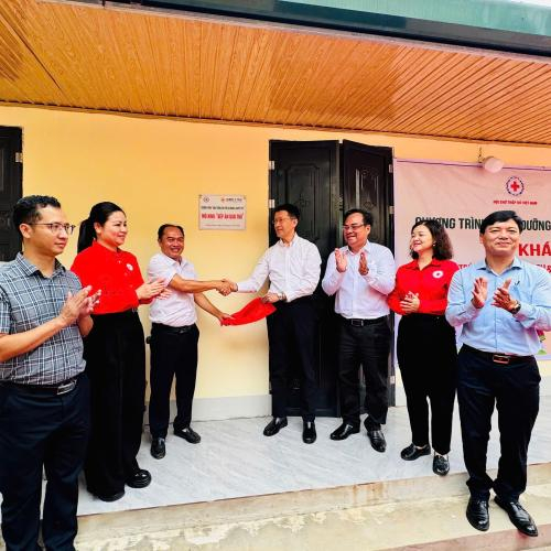 Thêm Những Bữa Cơm Ấm Áp Cho Học Sinh Vùng Cao Cốc Mỳ