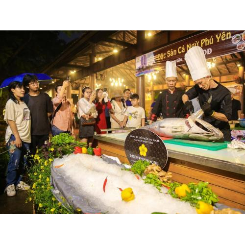 Các món ngon quy tụ lại