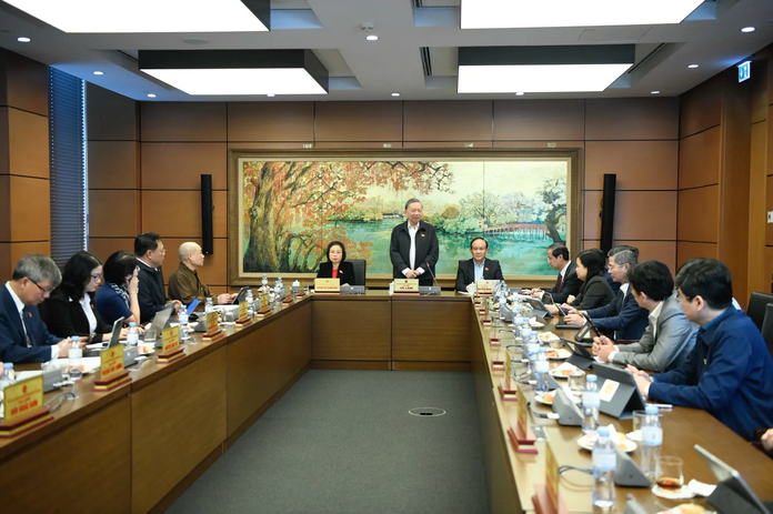 Đổi mới đào tạo nguồn nhân lực trong y tế và giáo dục