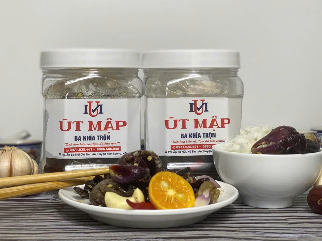 Hương vị đặc trưng của ba khía trộn