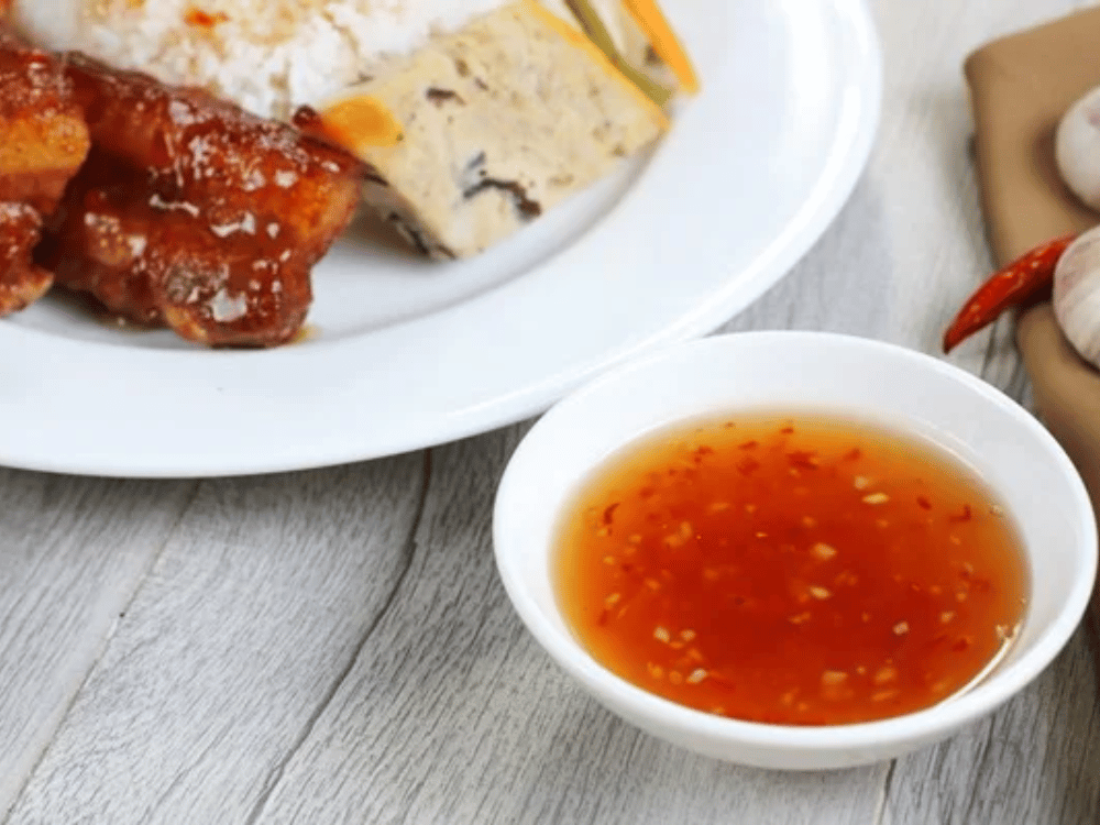 Vì sao nước mắm truyền thống tự “bảo quản” được ở nhiệt độ thường