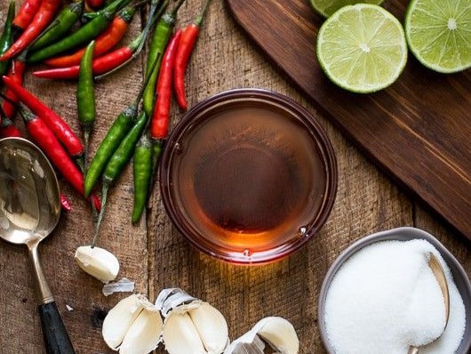 Nguyên liệu chọn cá và muối tốt là khởi đầu của nước mắm ngon