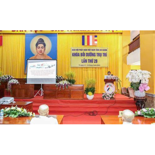 LỄ BẾ GIẢNG KHÓA BỒI DƯỠNG TRỤ TRÌ LẦN THỨ 28