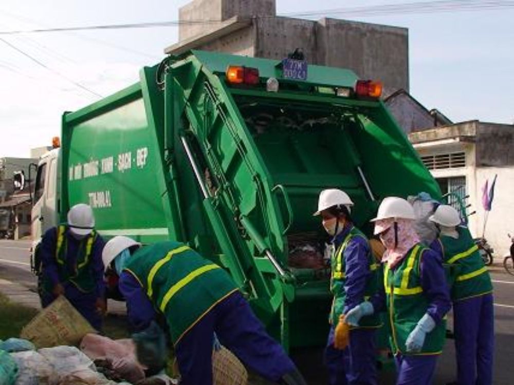 1. Thực trạng chất thải công nghiệp tại TP.HCM