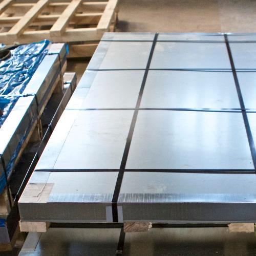 Thép Việt Nam Và Thép Nhập Khẩu: Ưu Nhược Điểm Từng Loại