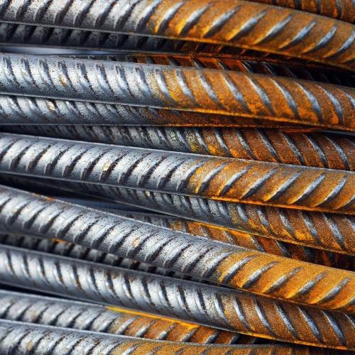 Gia Công Cơ Khí Trong Nước Và Nhập Khẩu: Nên Chọn Hướng Đi Nào Cho Dự Án Lớn?