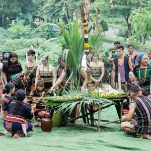 Lễ Sum Họp Cộng Đồng Của Đồng Bào M’nông