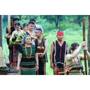 Lễ sum họp cộng đồng của đồng bào M’nông