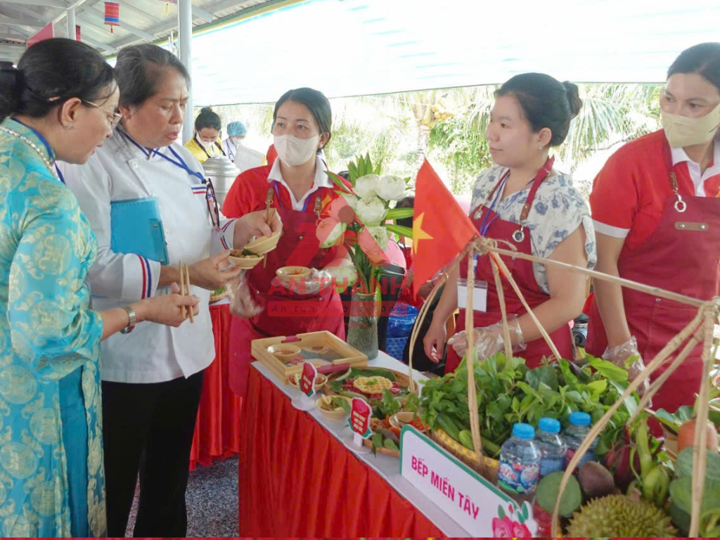 Tôn vinh di sản làng bột Sa Đéc