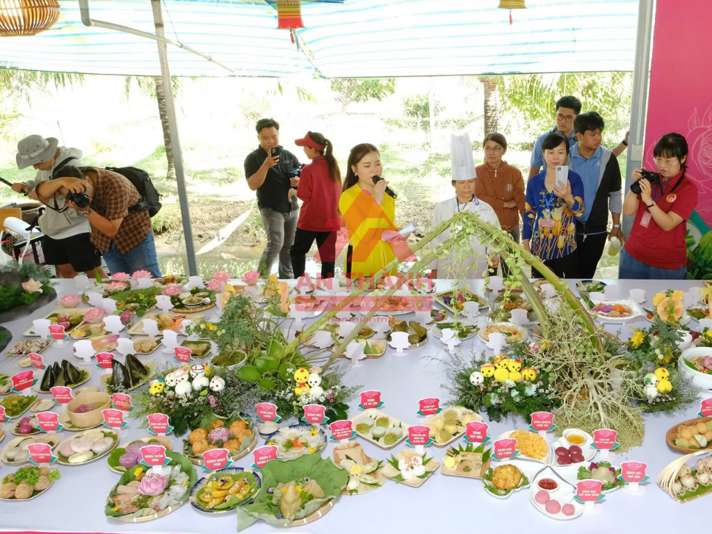 Cùng Bếp Miền Tây đi đường dài bằng giá trị bền vững