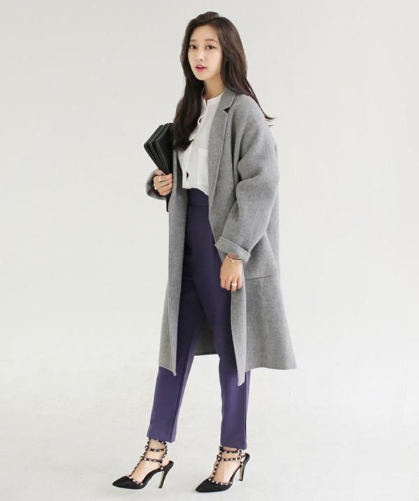 Phong cách thời trang Hàn Quốc cực ấn tượng với áo khoác dáng dài