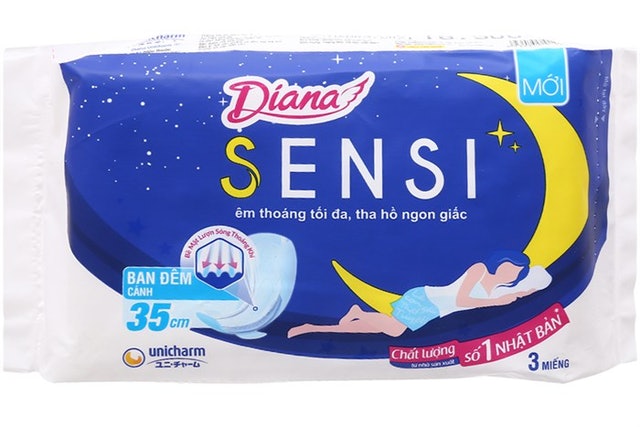 Băng vệ sinh ban đêm Diana Sensi có cánh