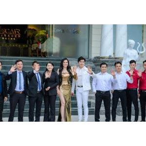 Mỗi khách hàng đều là những người bạn