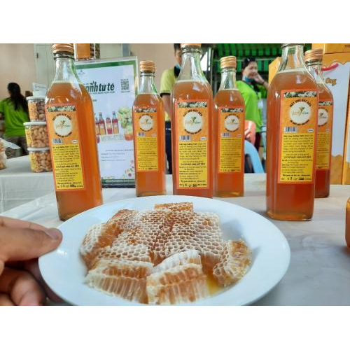 Mật Ong Hương Tràm Hút Dẻo