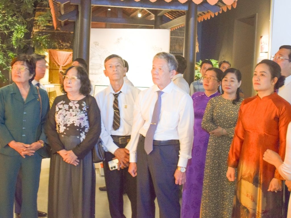 Buổi lễ trang trọng, lan tỏa giá trị tri ân và truyền thống