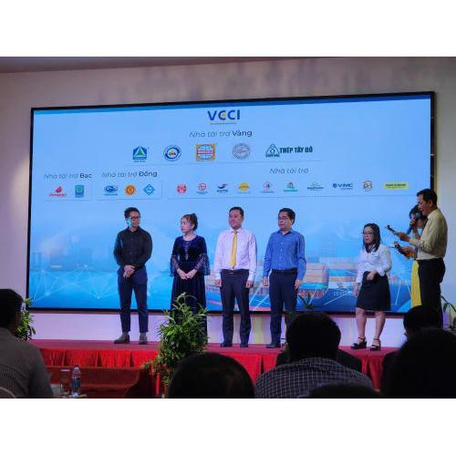 Thích ứng với góc nhìn chiến lược cho doanh nghiệp vùng
