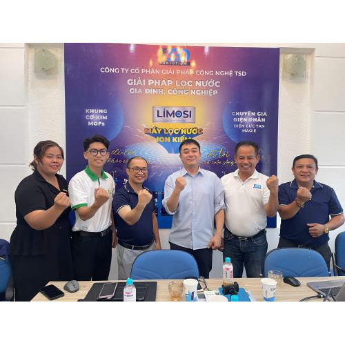 EDUZ - "cầu nối" và "người bạn đồng hành" của các doanh nghiệp