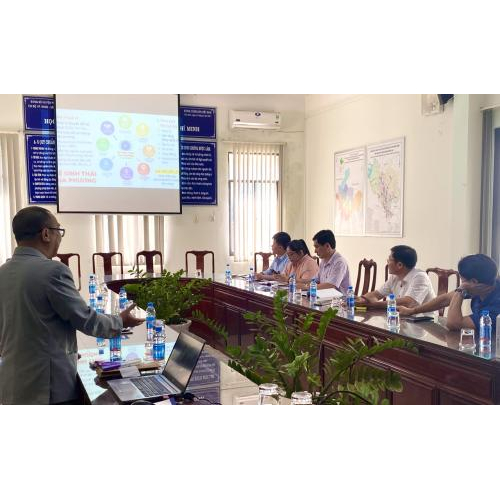 Tại Xã Phú Giáo