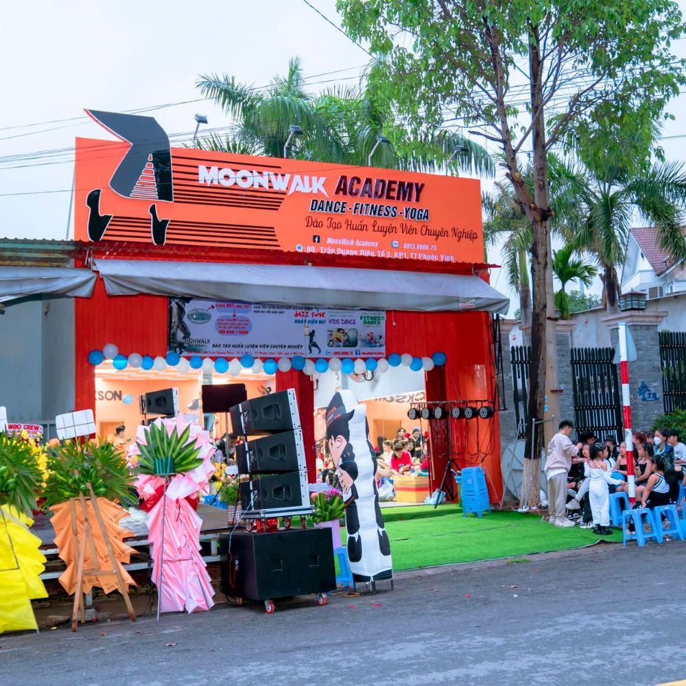 Eduz Mừng Khai Trương Trung Tâm Moonwalk Academy - Cơ Sở Phú Giáo - Bình Dương