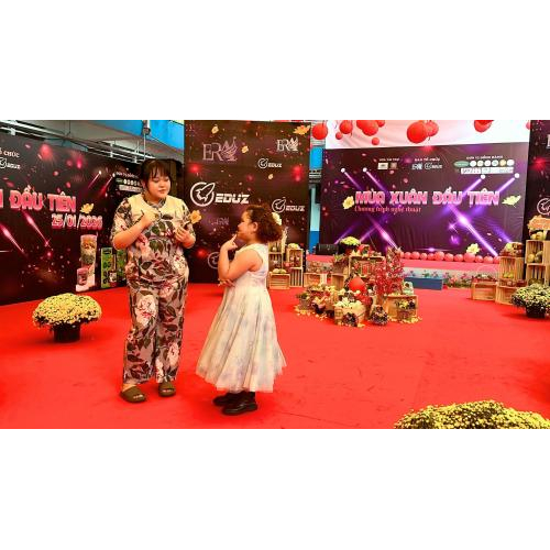 Mùa Xuân Đầu Tiên – Một mùa xuân được sinh ra từ tư duy mới