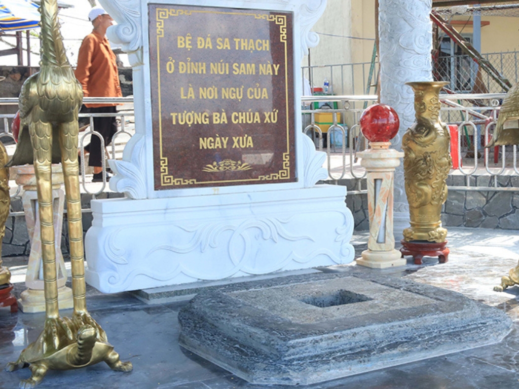 Địa điểm văn hóa du lịch tâm linh