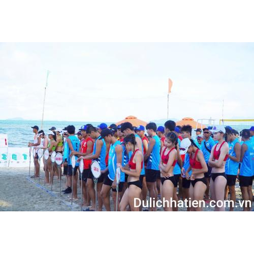 Lễ khai mạc Giải vô địch quốc gia và Trao huy chương Giải vô địch trẻ môn Bóng chuyền bãi biển 4x4 năm 2025